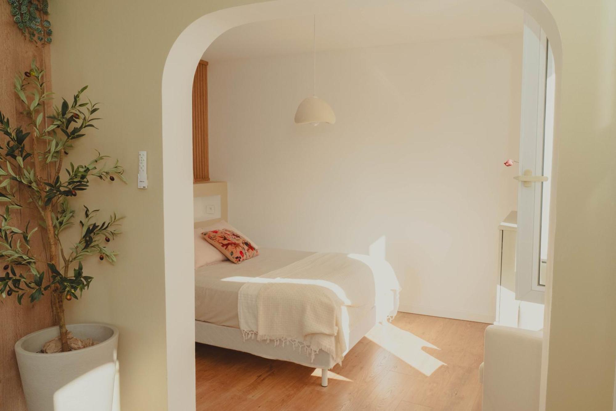 Au Coeur De Hyeres, Ideal Pour Les Couples ! מראה חיצוני תמונה